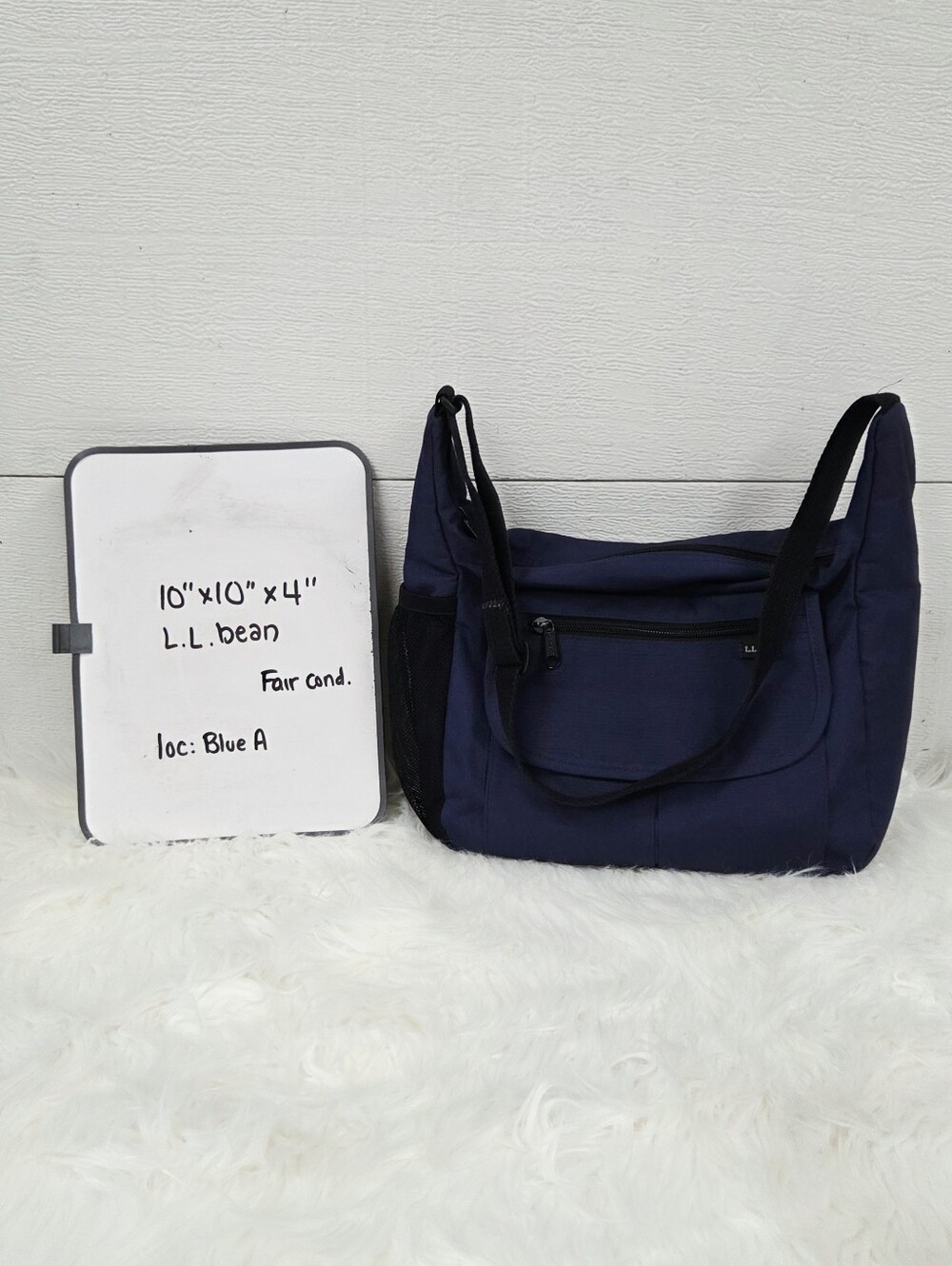 L.L.Bean Navy Blue Crossbody Shoulder Bag - Picture 9 of 10